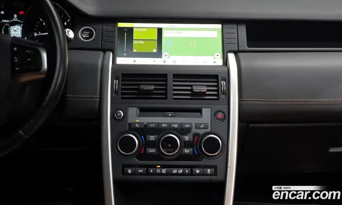 Land Rover Discovery Sport 2019 2.0 гидро в Москве № 471163, фото 14