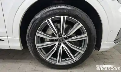 Audi Q8 2021 3.0 гидро в Москве № 496769, миниатюра 4