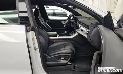 Audi Q8 2021 3.0 гидро в Москве № 496769, миниатюра 10