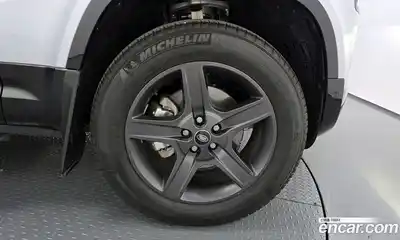 Land Rover Defender 2024 2.0 гидро в Москве № 498676, миниатюра 5