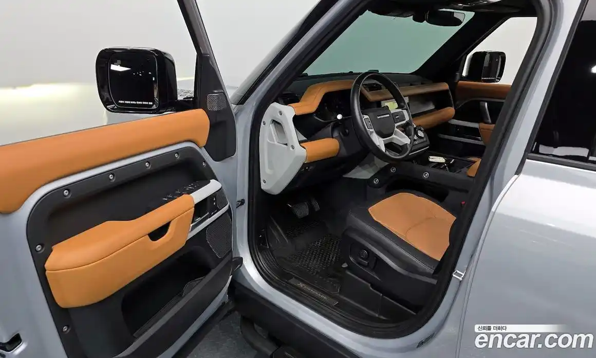 Land Rover Defender 2024 2.0 гидро в Москве № 498676, фото 10