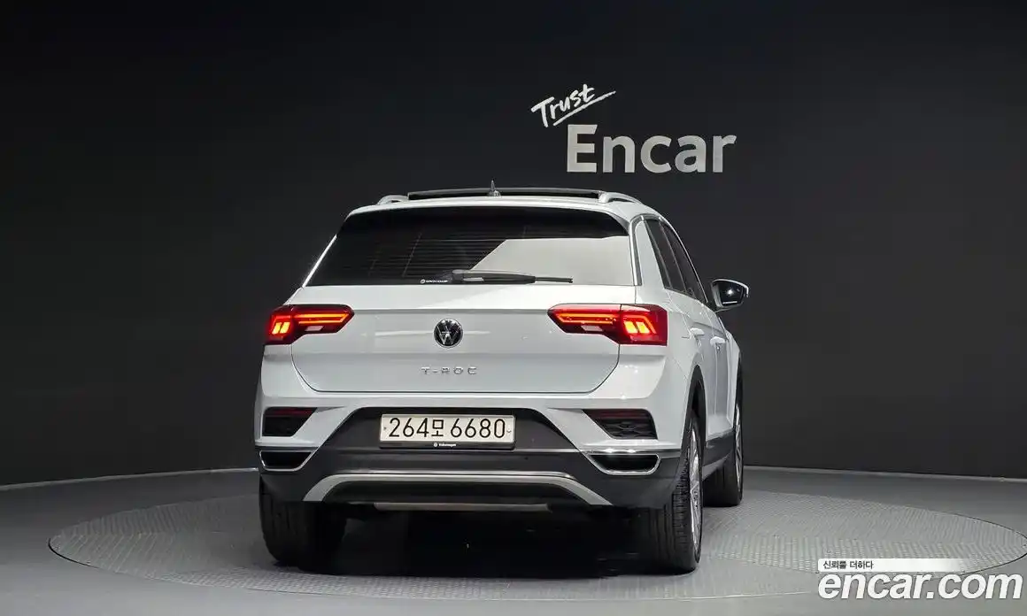 Volkswagen T-Roc 2021 2.0 гидро в Москве № 499899, фото 4