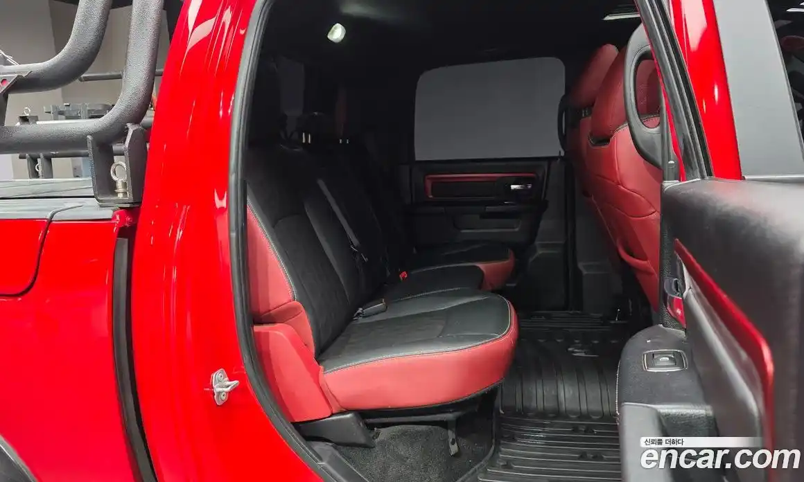 Dodge Ram Pick Up 2017 5.7 гидро в Москве № 500942, фото 12