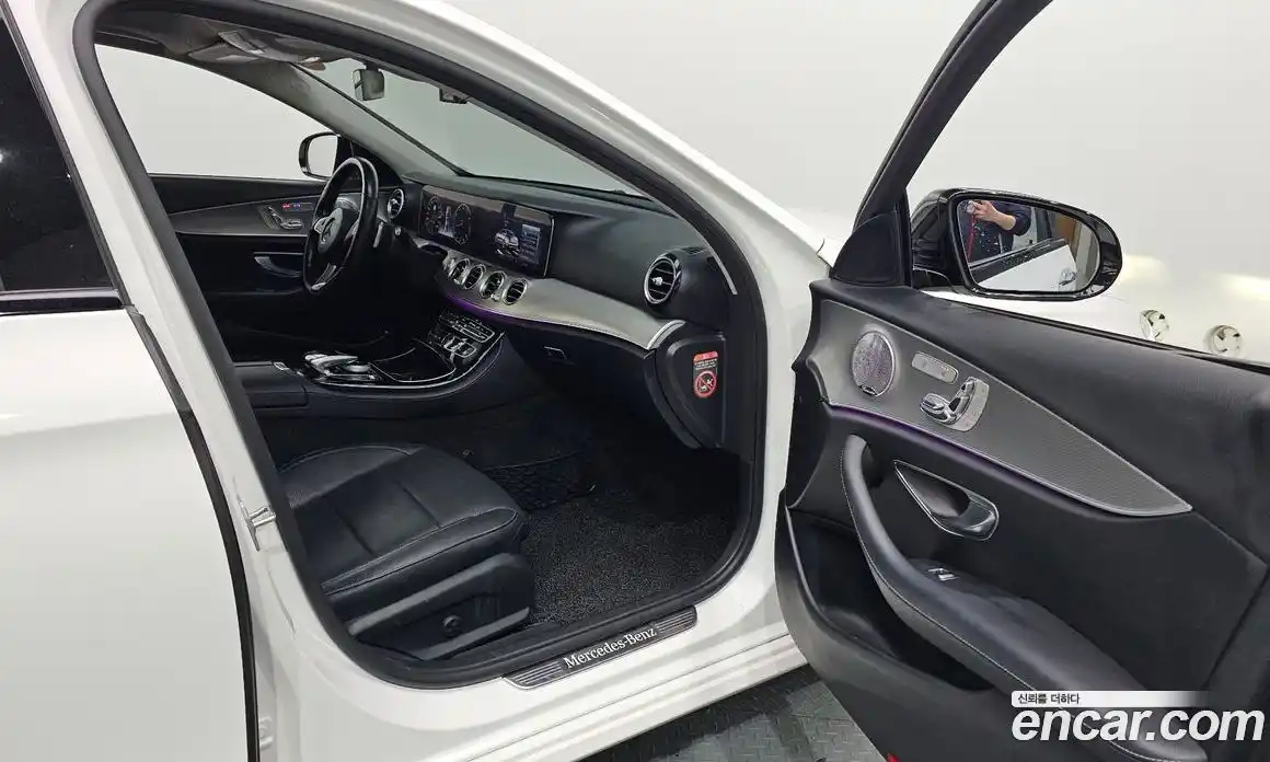 Mercedes-Benz E-Class 2017 2.0 гидро в Москве № 543135, фото 11