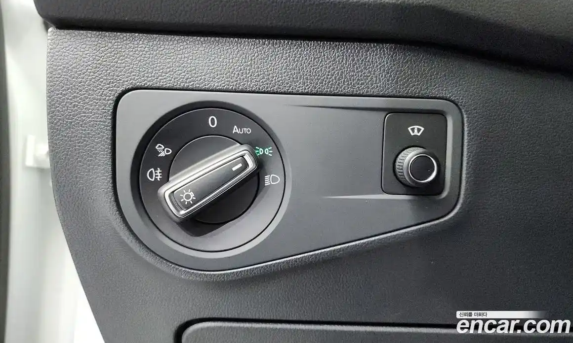 Volkswagen Tiguan 2022 2.0 гидро в Москве № 547314, фото 12