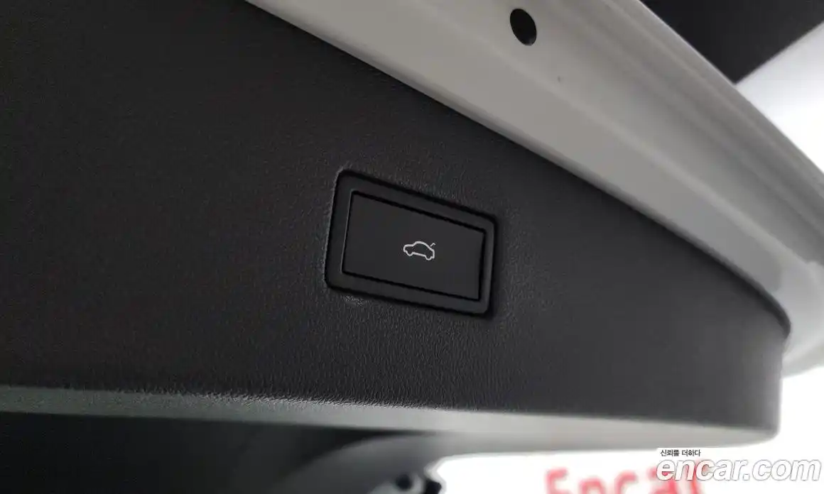 Volkswagen Tiguan 2022 2.0 гидро в Москве № 547314, фото 20