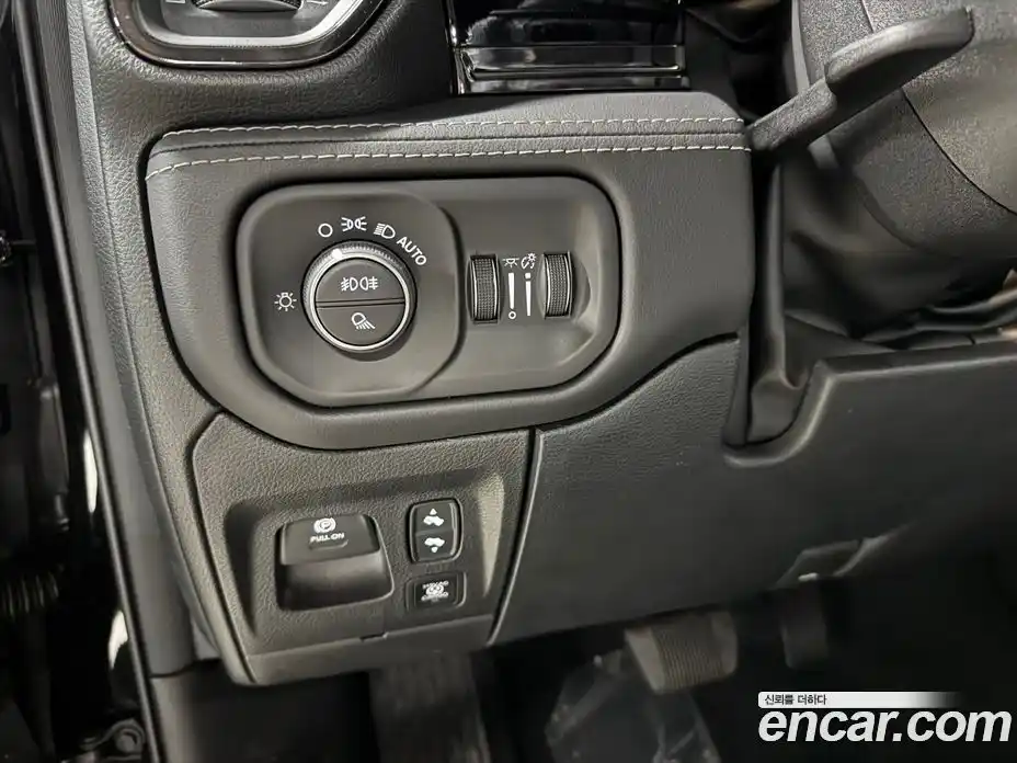 Dodge Ram Pick Up 2026 3.0 гидро в Москве № 612060, фото 9