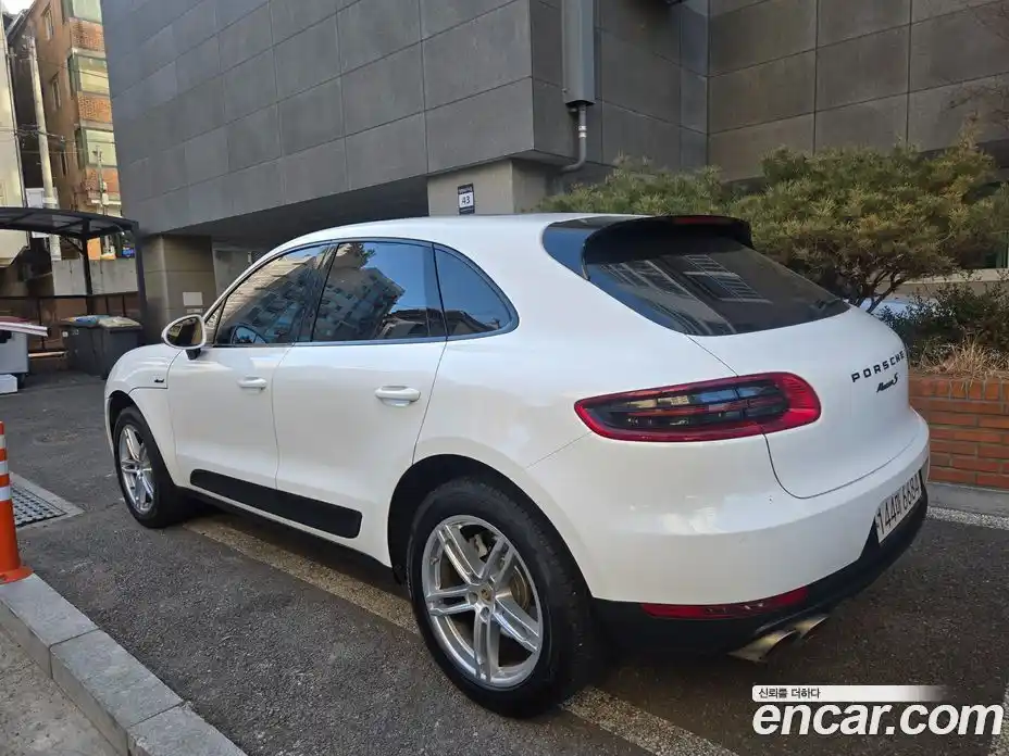Porsche Macan 2015 3.0 гидро в Москве № 626958, фото 3