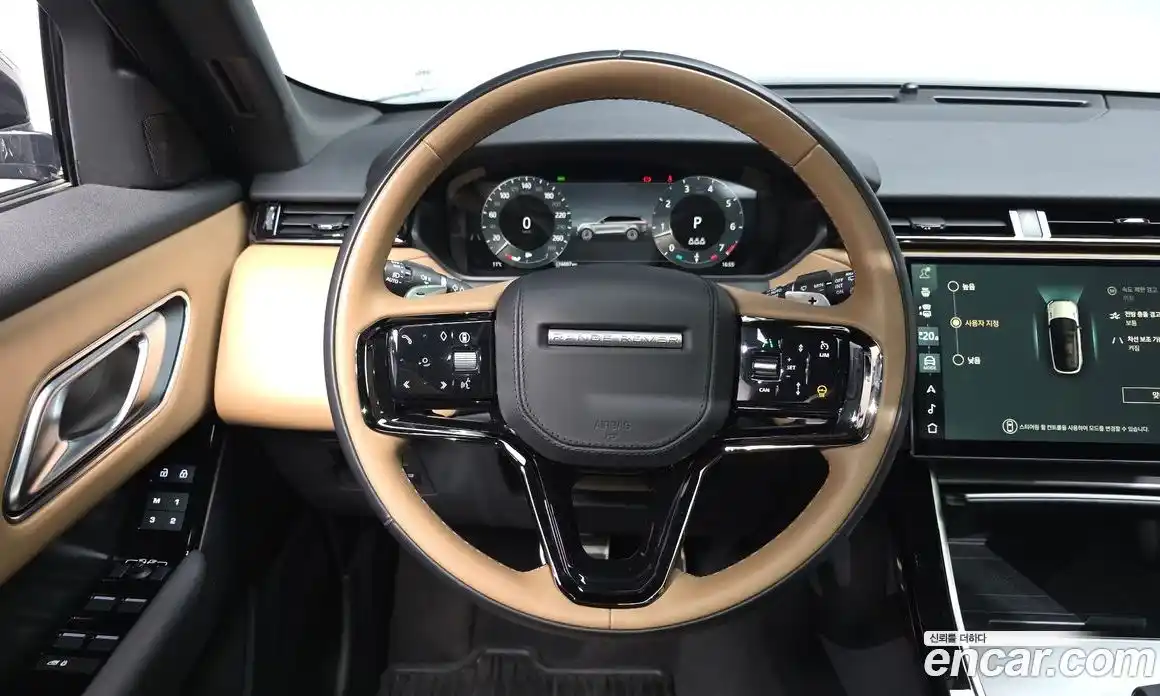 Land Rover Range-Rover Velar 2024 3.0 гидро в Москве № 627317, фото 13