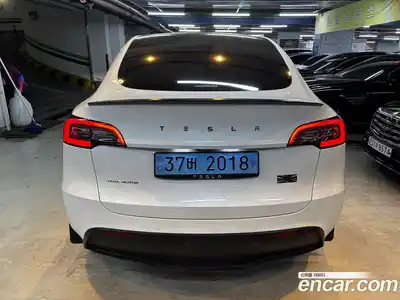 Tesla Model Y 2022 0.2 гидро в Москве № 628389, миниатюра 4