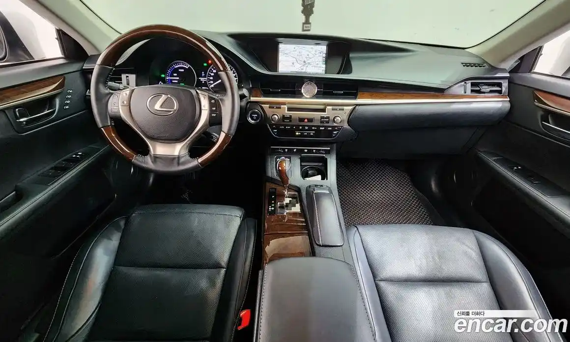 Lexus ES 2014 2.5 гидро в Москве № 628615, фото 7
