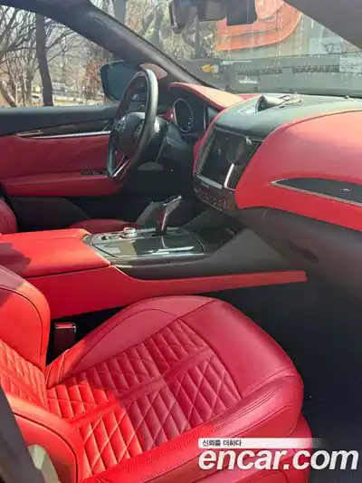 Maserati Levante 2020 3.8 гидро в Москве № 715018, миниатюра 11