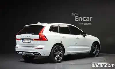 Volvo XC60 2020 2.0 гидро в Москве № 724091, миниатюра 2