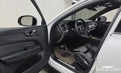Volvo XC60 2020 2.0 гидро в Москве № 724091, миниатюра 10