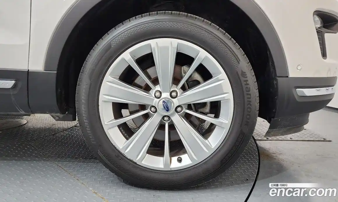 Ford Explorer 2019 2.3 гидро в Москве № 725418, фото 5