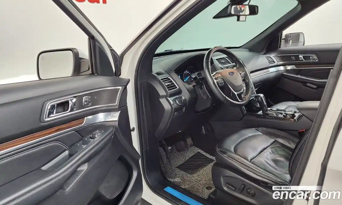 Ford Explorer 2019 2.3 гидро в Москве № 725418, фото 10