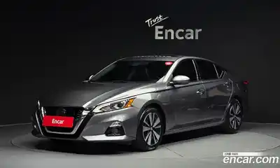 Nissan Altima, 2019