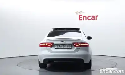 Jaguar XE 2016 2.0 гидро в Москве № 758451, миниатюра 4
