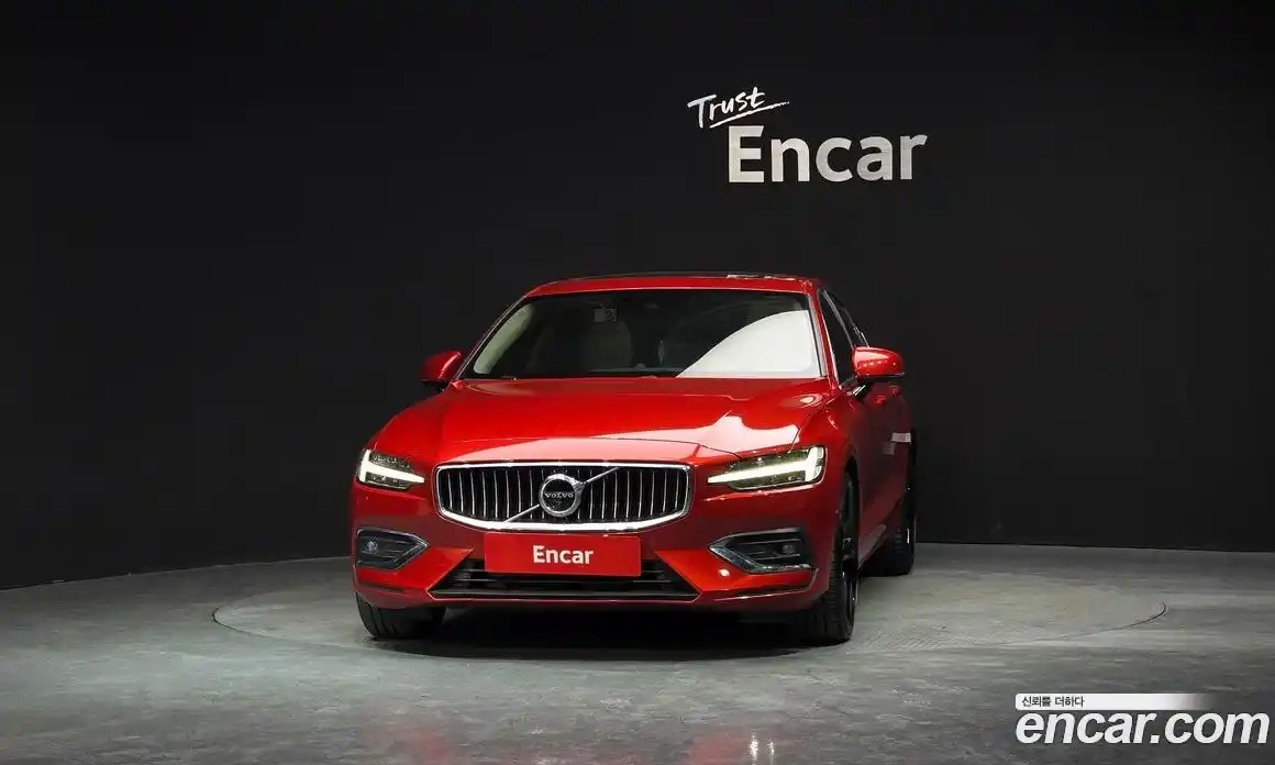Volvo S60 2020 2.0 гидро в Москве № 801927, фото 3