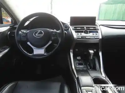 Lexus NX 2018 2.0 гидро в Москве № 802729, миниатюра 5