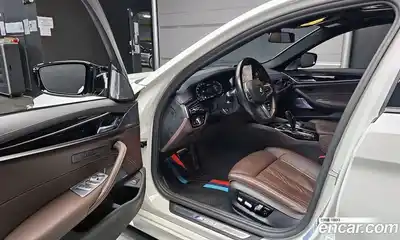 BMW 5-Series 2021 4.4 гидро в Москве № 821350, миниатюра 11