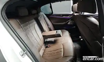 BMW 5-Series 2021 4.4 гидро в Москве № 821350, миниатюра 12