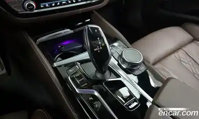 BMW 6-Series 2022 3.0 Автомат в Москве № 821504, миниатюра 9