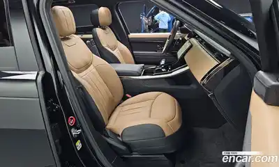 Land Rover Range-Rover Sport 2025 3.0 гидро в Москве № 824662, миниатюра 10