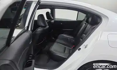 Honda Accord 2017 2.4 гидро в Москве № 826780, миниатюра 11