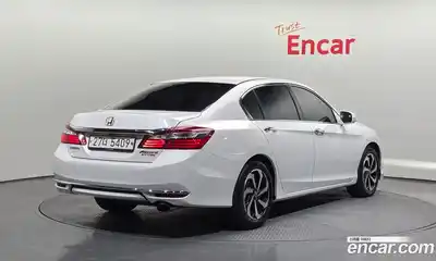 Honda Accord 2017 2.4 гидро в Москве № 826780, миниатюра 2