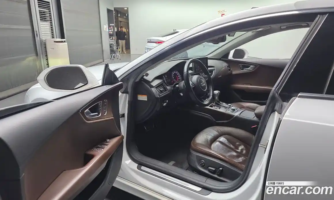 Audi A7 2014 3.0 гидро в Москве № 859965, фото 10