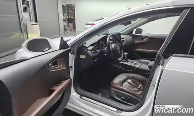 Audi A7 2014 3.0 гидро в Москве № 859965, миниатюра 10