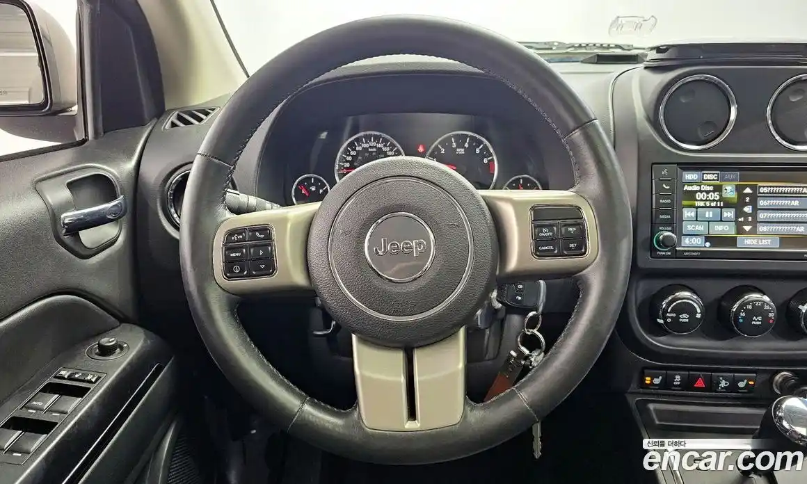 Jeep Compass 2013 2.4 гидро в Москве № 862813, фото 13