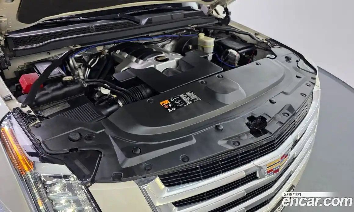Cadillac Escalade 2015 6.2 гидро в Москве № 864053, фото 6