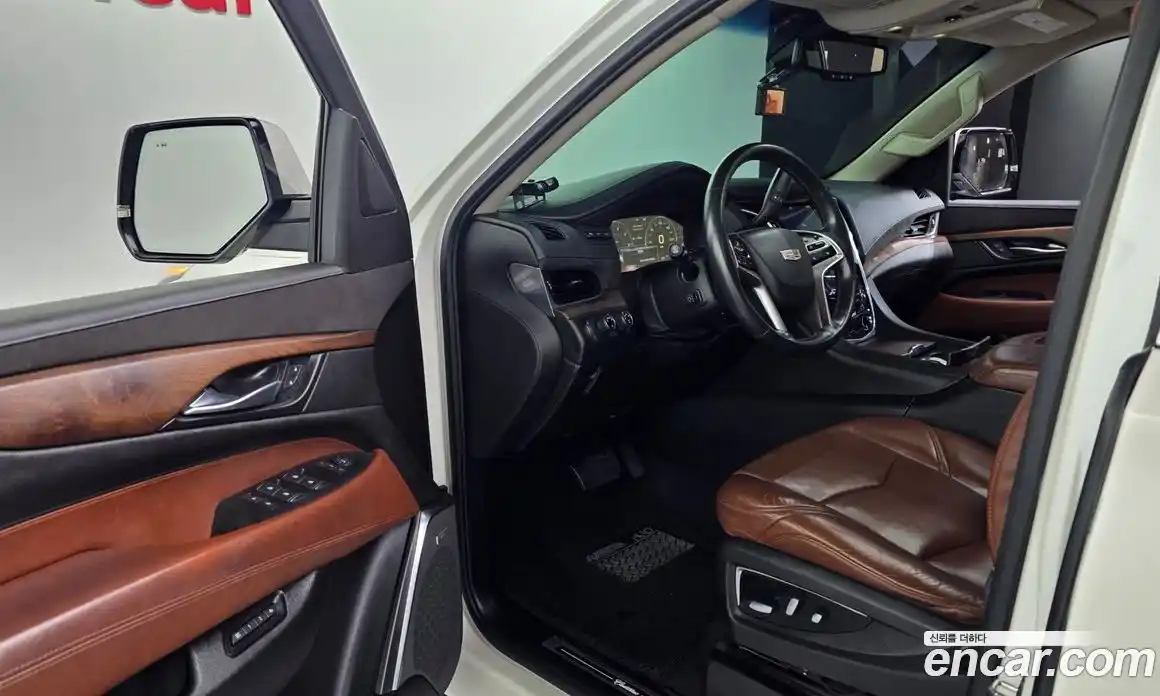 Cadillac Escalade 2015 6.2 гидро в Москве № 864053, фото 10