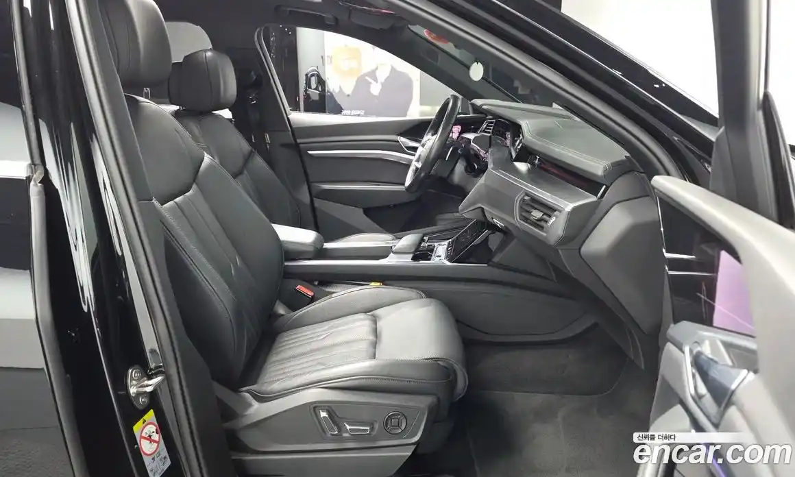 Audi e-tron 2022 0.2 гидро в Москве № 894150, фото 9