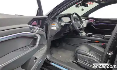 Audi e-tron 2022 0.2 гидро в Москве № 894150, миниатюра 10