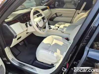Land Rover Range-Rover 2024 3.0 гидро в Москве № 895154, миниатюра 5