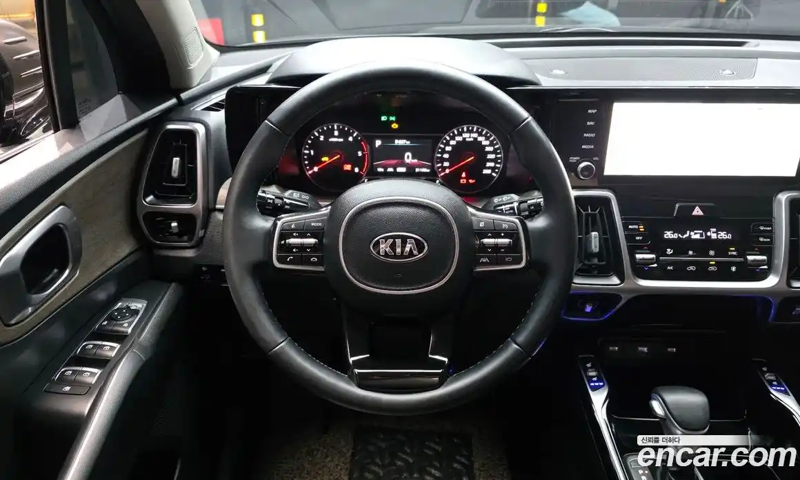 Kia Sorento 2021 2.2 Автомат в Москве № 929711, фото 13