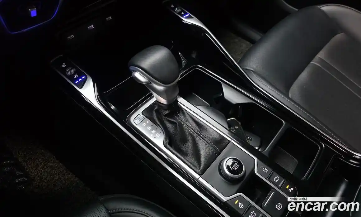 Kia Sorento 2021 2.2 Автомат в Москве № 929711, фото 9