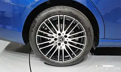 Mercedes-Benz C-Class 2022 2.0 гидро в Москве № 969314, миниатюра 5