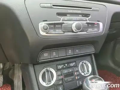 Audi Q3 2014 2.0 Автомат в Москве № 971062, миниатюра 11