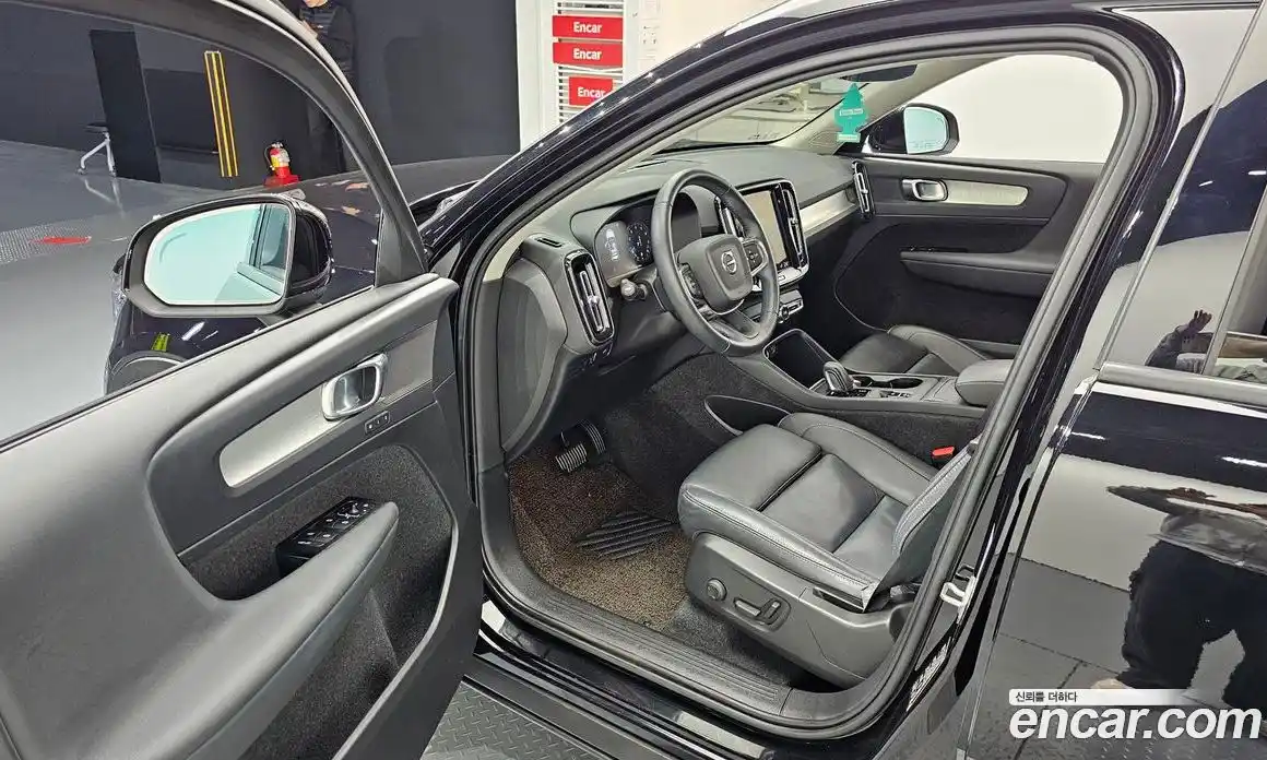 Volvo XC40 2021 2.0 гидро в Москве № 972046, фото 11