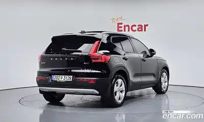Volvo XC40 2021 2.0 гидро в Москве № 972046, миниатюра 2
