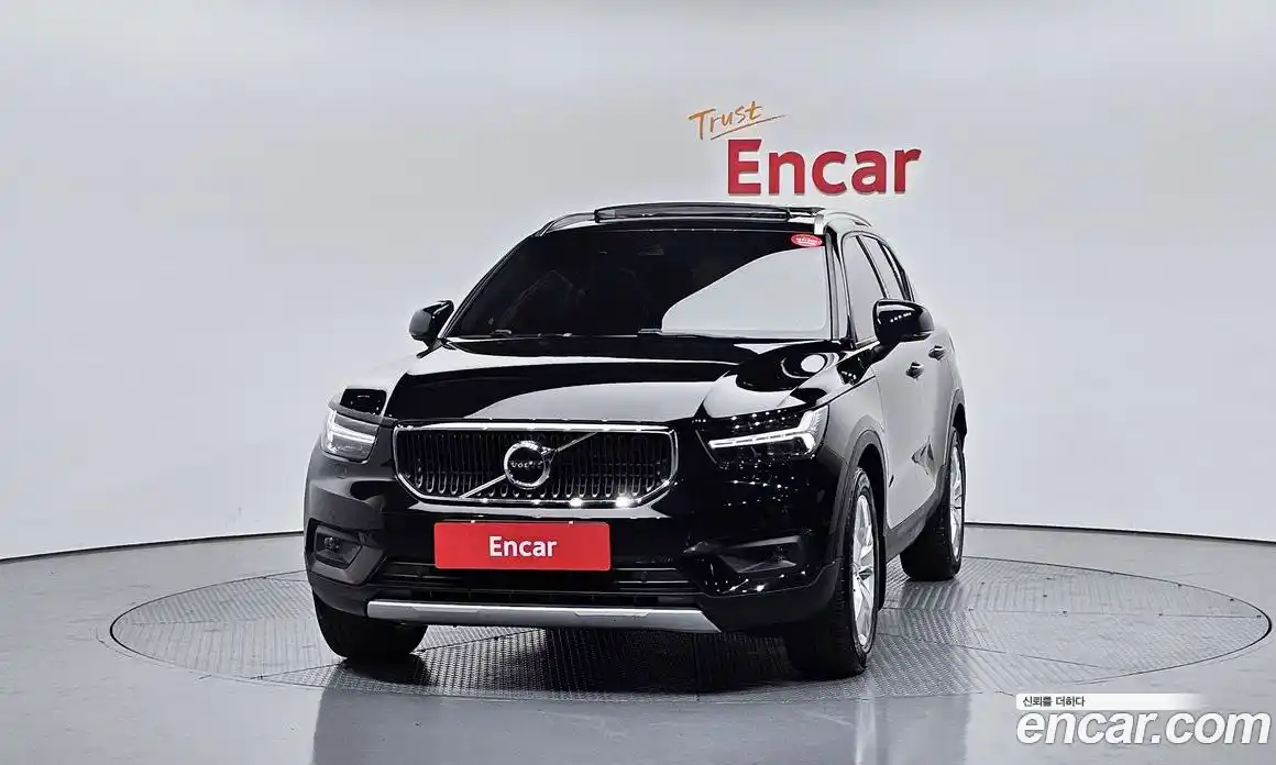 Volvo XC40 2021 2.0 гидро в Москве № 972046, фото 3