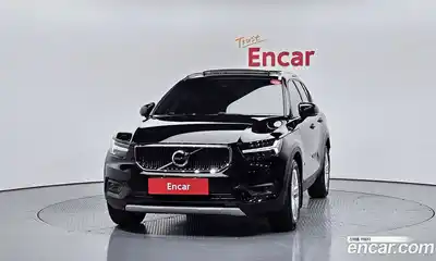 Volvo XC40 2021 2.0 гидро в Москве № 972046, миниатюра 3