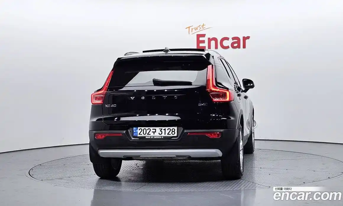 Volvo XC40 2021 2.0 гидро в Москве № 972046, фото 4