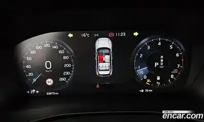 Volvo XC40 2021 2.0 гидро в Москве № 972046, миниатюра 8
