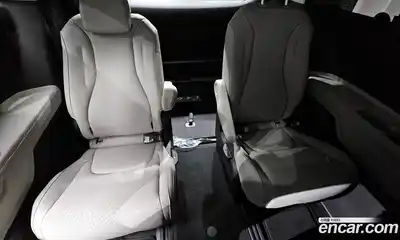 Kia Canival 2021 2.2 Автомат в Москве № 972528, миниатюра 12