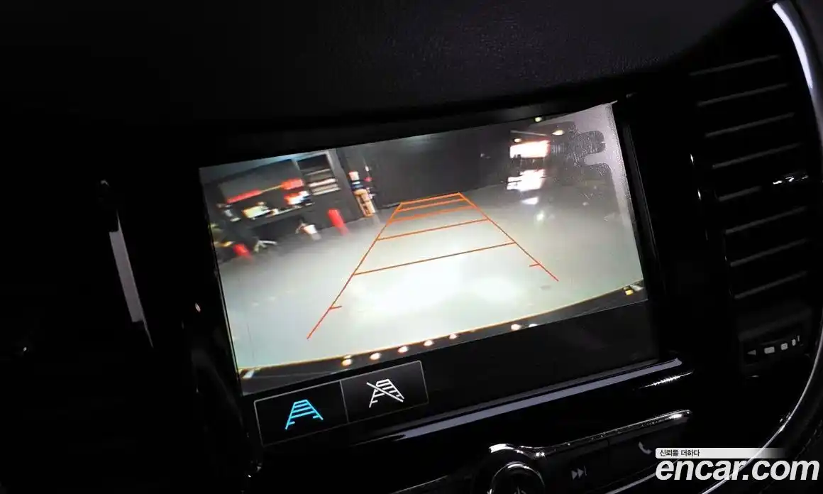 Chevrolet Trax 2016 1.4 Автомат в Москве № 974815, фото 16